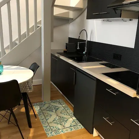 Duplex Cosy Hyper Centre